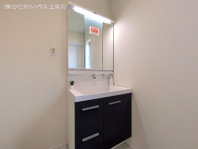 上尾市谷津1丁目(戸建)B 洗面所