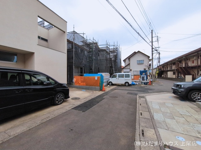 埼玉県上尾市弁財１丁目の新築戸建てシート写真 2026年3月1日撮影