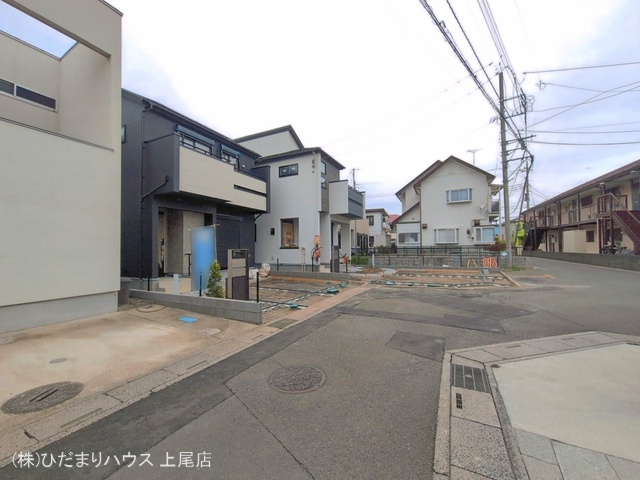 埼玉県上尾市弁財１丁目の新築戸建て外構写真 2026年3月31日撮影