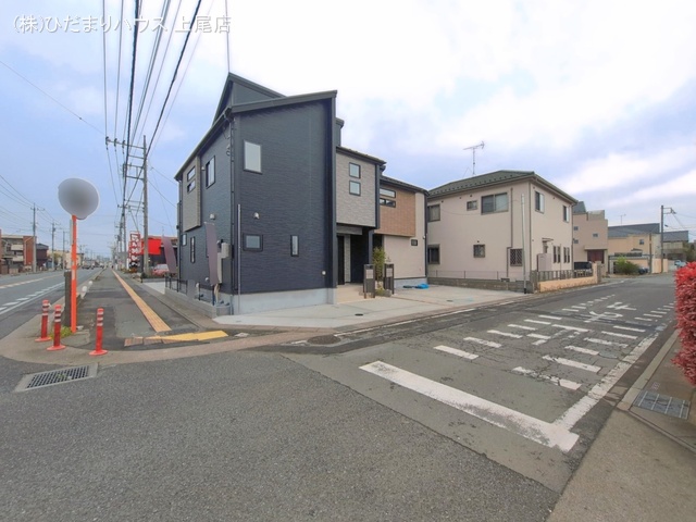 埼玉県上尾市大字上の新築戸建て完成写真 2026年4月6日撮影