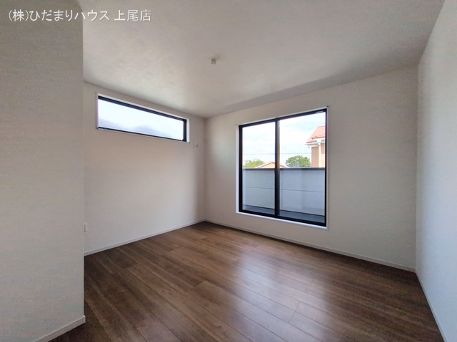 上尾市二ツ宮（戸建）01 居室メイン