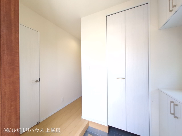 上尾市緑丘4丁目（戸建）A 玄関