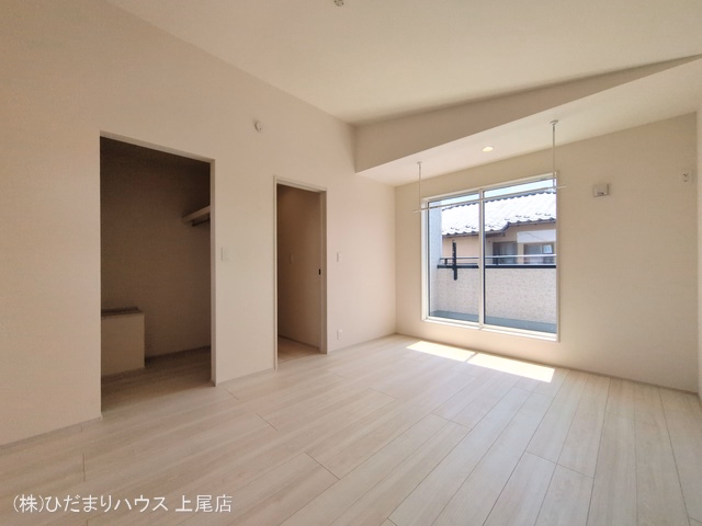 上尾市大字小泉（戸建）01 居室メイン