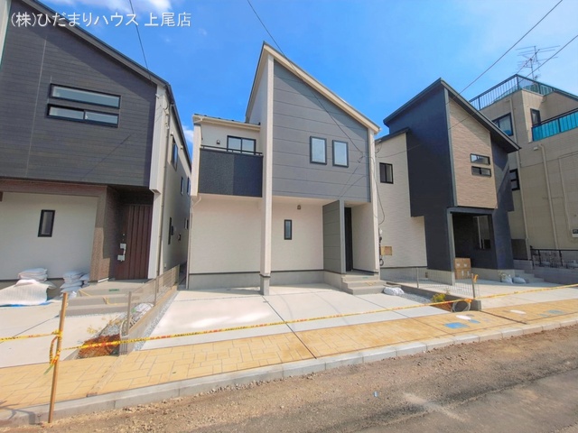 埼玉県上尾市本町５丁目の新築戸建て完成写真 2026年5月19日撮影