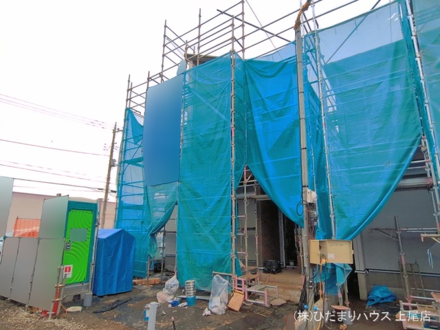 埼玉県上尾市本町５丁目の新築戸建てシート写真 2026年4月6日撮影