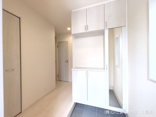 上尾市本町5丁目（戸建）04 玄関