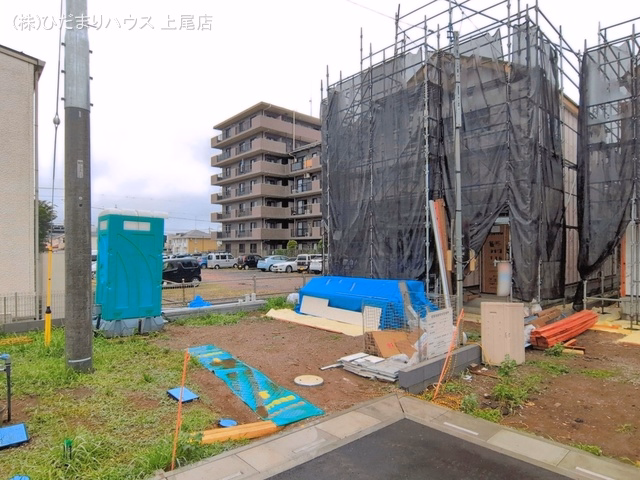 埼玉県上尾市大字上の新築戸建てシート写真 2026年6月7日撮影