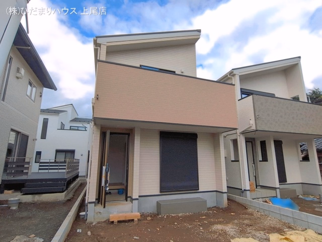 埼玉県上尾市愛宕２丁目の新築戸建て外構写真 2026年6月28日撮影