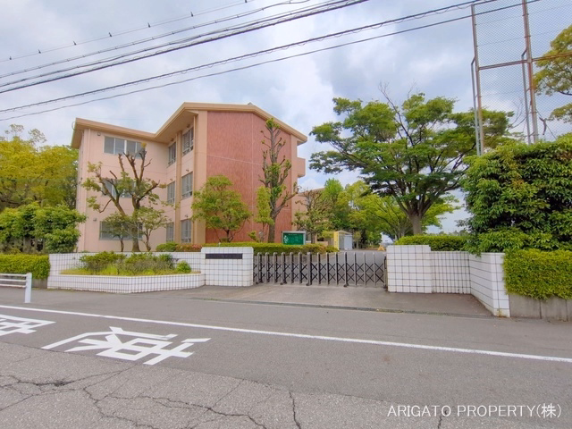 刈谷市立朝日小学校