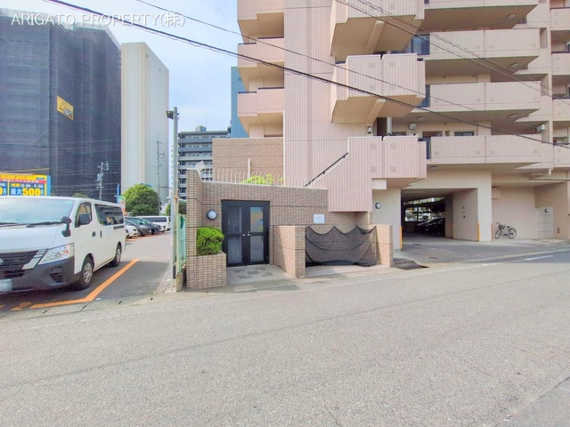 愛知県安城市三河安城本町1丁目のマンション『グローリアス三河安城第2』外観写真 2025年4月27日撮影