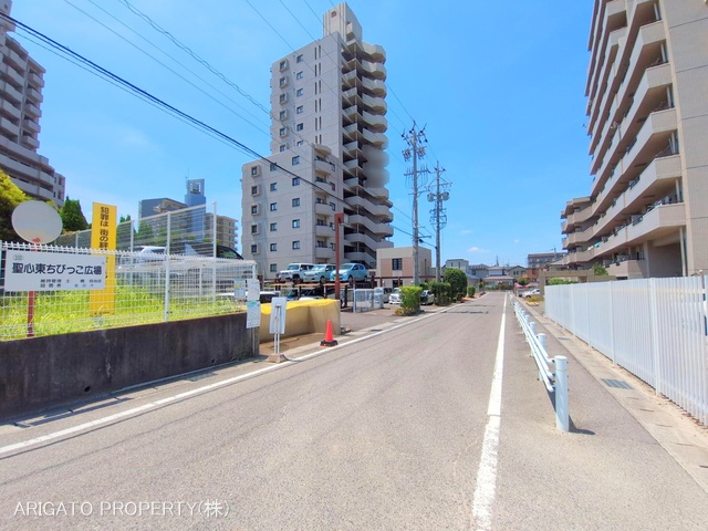 愛知県豊田市聖心町４丁目のマンション『グローリアスタウン聖心弐番館』外観写真 2025年7月28日撮影