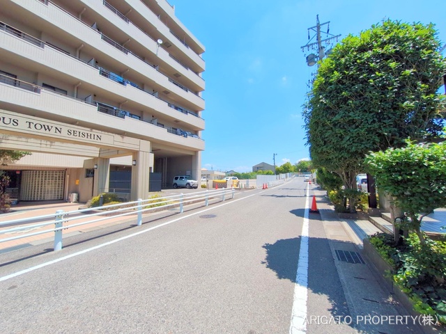 愛知県豊田市聖心町４丁目のマンション『グローリアスタウン聖心弐番館』外観写真 2025年7月28日撮影