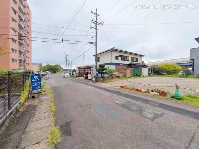 愛知県豊田市中田町西山のマンション『キングスコート豊田中田弐番館』外観写真 2025年10月14日撮影