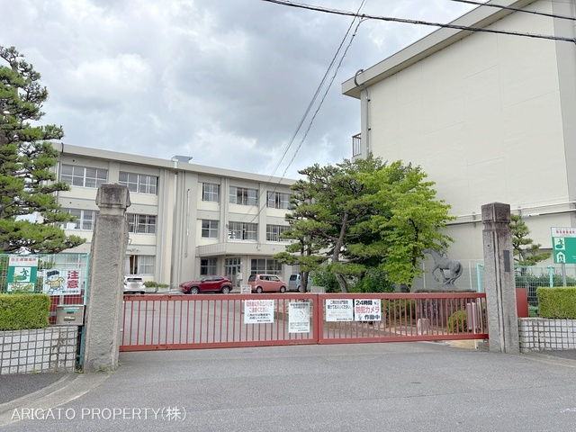 豊田市立駒場小学校　距離2320m