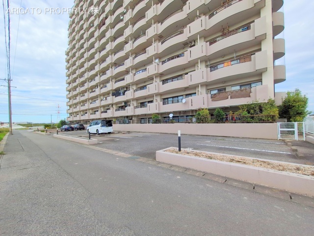 愛知県刈谷市井ケ谷町池之浦のマンション『ユニバーシティ刈谷』外観写真 2025年10月19日撮影