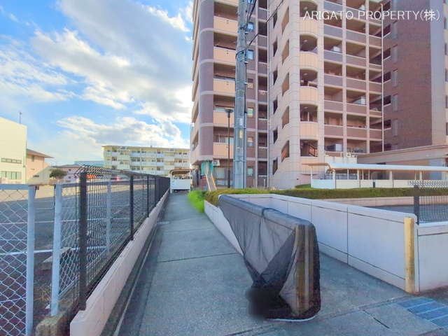 愛知県安城市東栄町６丁目のマンション『スペクトル東栄』外観写真 2025年10月28日撮影