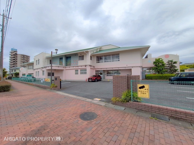 東栄こども園　距離1050m