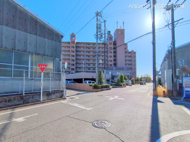 愛知県刈谷市一色町３丁目のマンション『レインボー刈谷』外観写真 2025年12月14日撮影