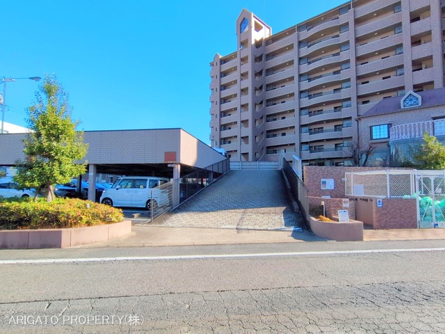 愛知県刈谷市一色町３丁目のマンション『レインボー刈谷』外観写真 2025年12月14日撮影