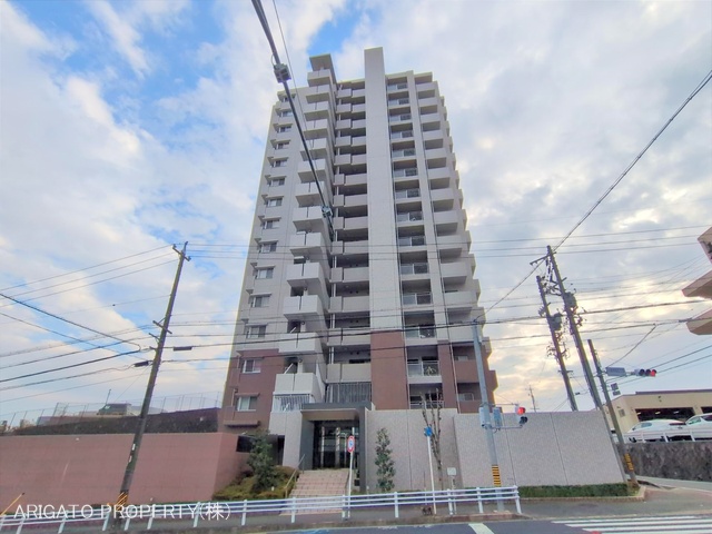 愛知県豊田市小坂本町５丁目のマンション『グランスイート豊田』外観写真 2025年12月16日撮影