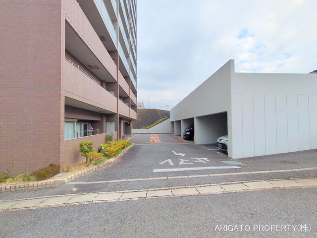 愛知県豊田市小坂本町５丁目のマンション『グランスイート豊田』外観写真 2025年12月16日撮影