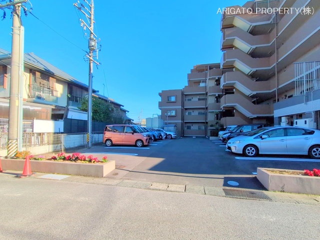 愛知県岡崎市橋目町字竹之内のマンション『リバブル橋目』外観写真 2025年12月21日撮影