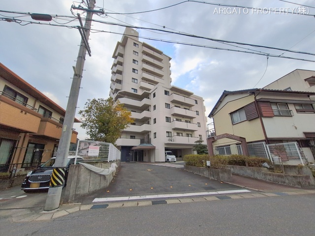 愛知県岡崎市鴨田町字荒子のマンション『サーラシティ大樹寺』外観写真 2026年1月4日撮影