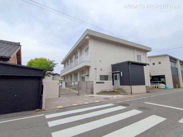 刈谷幼児園　距離400m