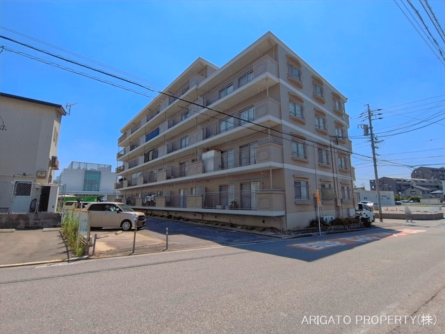 中古マンション サンポール明大寺 外観