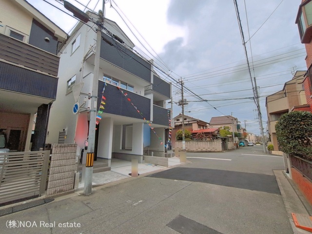 埼玉県川口市並木4丁目の新築戸建て完成写真 2026年3月30日撮影