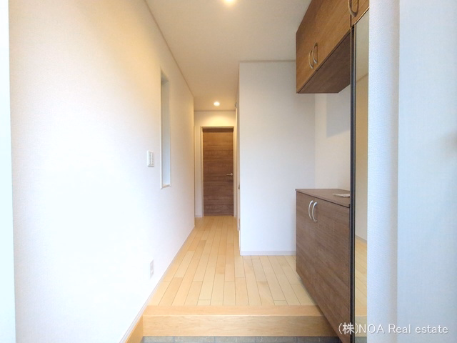 川口市大字伊刈(戸建)02 玄関