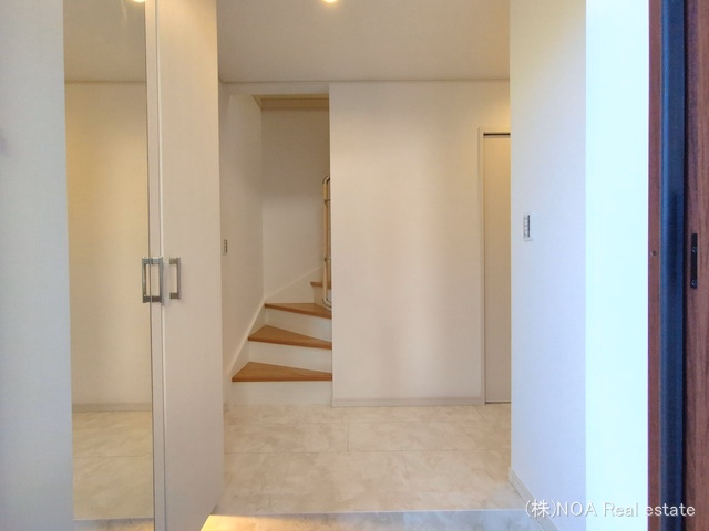 川口市南鳩ヶ谷2丁目(戸建)02 玄関