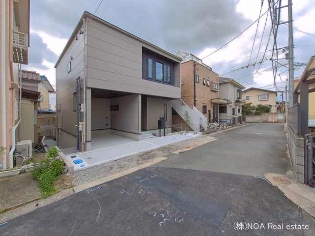 埼玉県川口市鳩ヶ谷本町４丁目の新築戸建て完成写真 2026年7月27日撮影