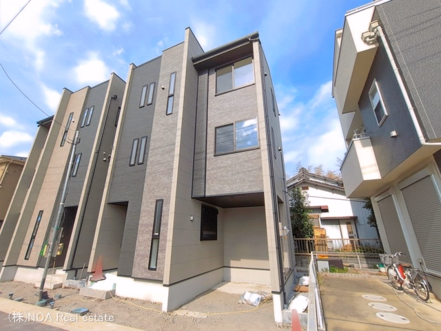 川口市大字伊刈(戸建)02 外構