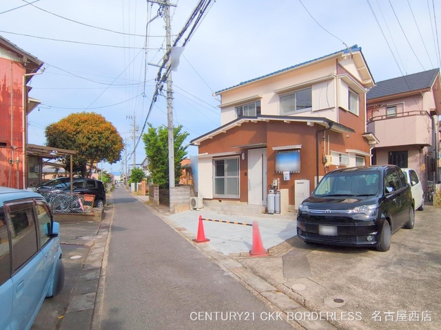 愛知県愛西市須依町北前の中古戸建て完成写真 2024年10月30日撮影