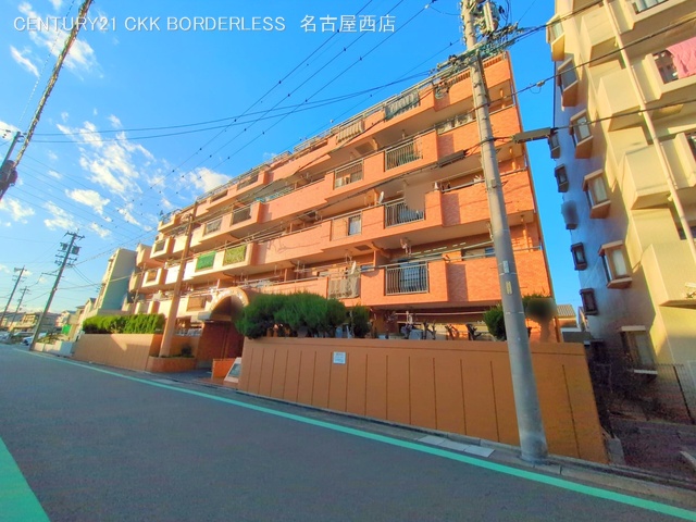 愛知県名古屋市港区惟信町１丁目のマンション『ライオンズマンション惟信町』外観写真 2025年10月27日撮影