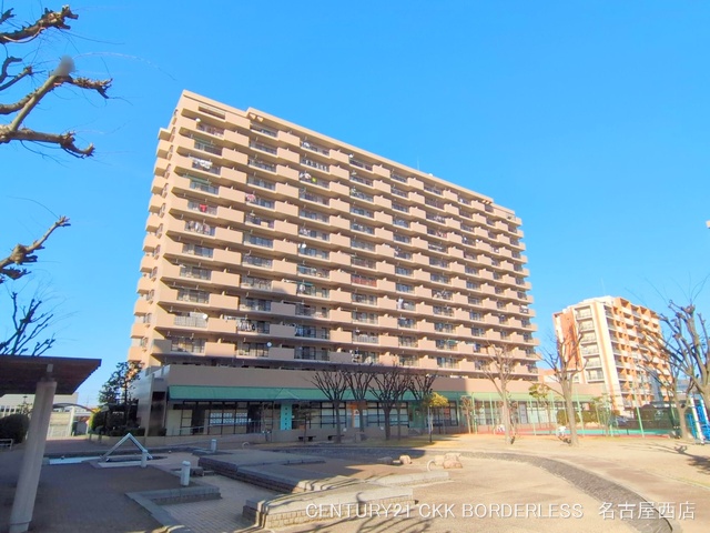 愛知県海部郡蟹江町本町5丁目のマンション『ライオンズマンションニューシティ蟹江六番館』外観写真 2025年3月6日撮影