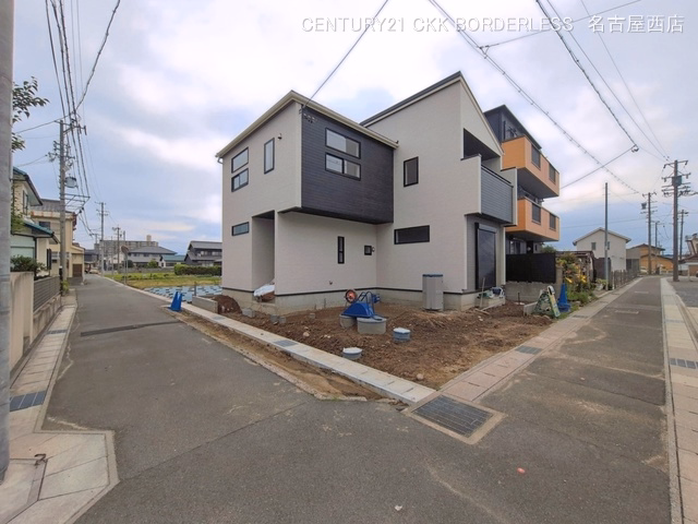 愛知県愛西市渕高町四ノ割の新築戸建て外構写真 2026年6月4日撮影