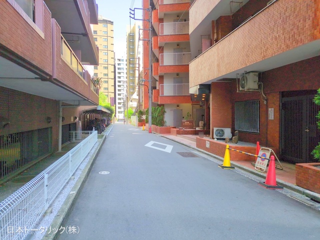 東京都新宿区西新宿3丁目のマンション『西新宿ダイヤモンドパレス』外観写真 2025年6月16日撮影