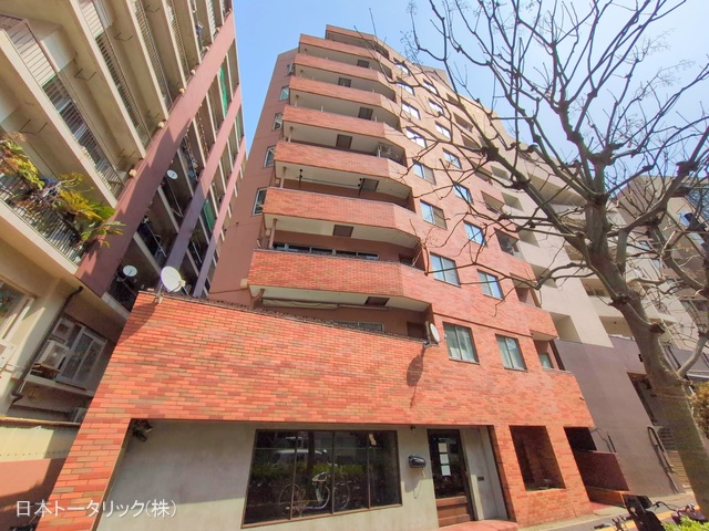 東京都新宿区四谷4丁目のマンション『御苑ハイム』外観写真 2025年3月26日撮影