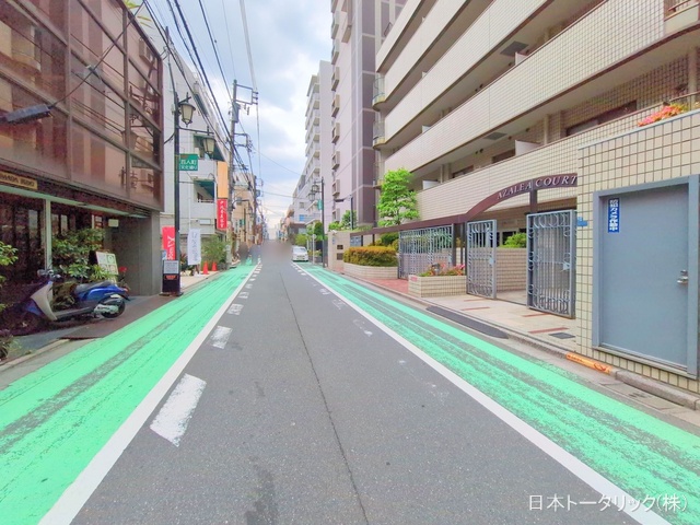 東京都新宿区百人町2丁目のマンション『アゼリアコート(新大久保)』外観写真 2025年6月1日撮影