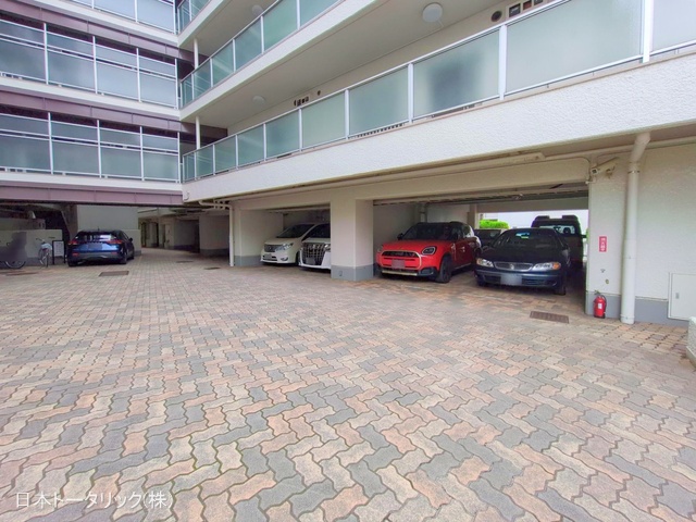 東京都豊島区高田2丁目のマンション『目白ガーデニア』外観写真 2025年10月30日撮影