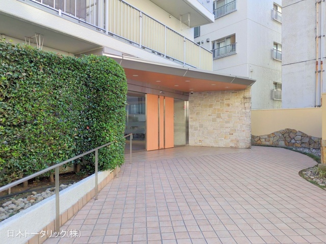 東京都豊島区高田2丁目のマンション『目白ガーデニア』外観写真 2025年11月20日撮影