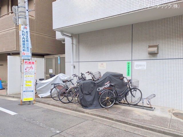 東京都新宿区住吉町のマンション『ウイン四ツ谷』外観写真 2025年12月1日撮影