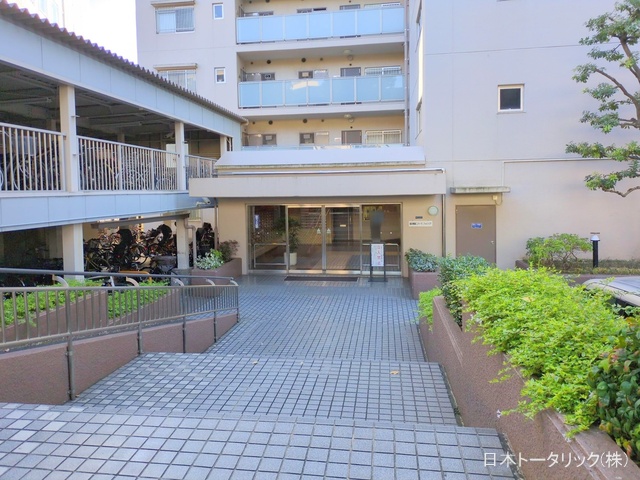 東京都新宿区新小川町のマンション『飯田橋第2パークファミリア』外観写真 2024年12月5日撮影