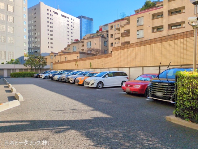 東京都新宿区新小川町のマンション『飯田橋第2パークファミリア』外観写真 2024年12月5日撮影