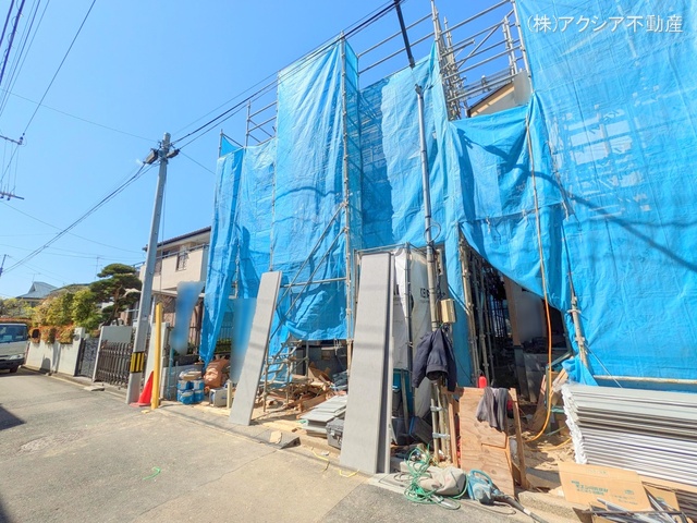 東京都府中市本町2丁目の新築戸建てシート写真 2025年4月8日撮影