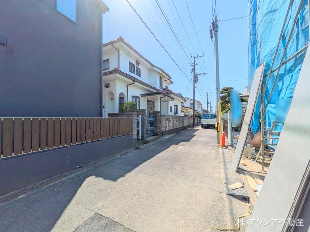 東京都府中市本町2丁目の新築戸建てシート写真 2025年4月8日撮影