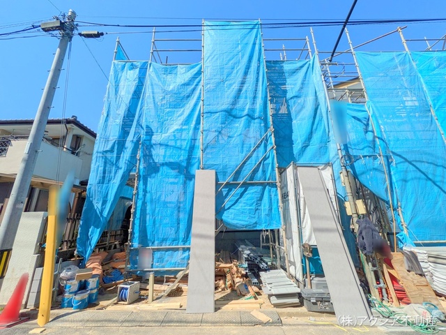 東京都府中市本町2丁目の新築戸建てシート写真 2025年4月8日撮影