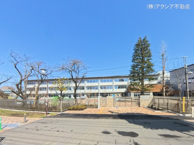 府中市立府中第三小学校 距離750m